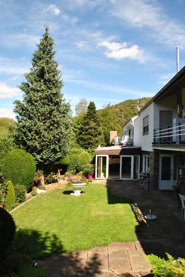 Evia Ferienwohnung Heimbach Exterior foto